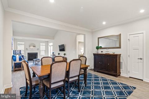 3213 Thornapple Dr, Frederick, MD 21704 photo 8