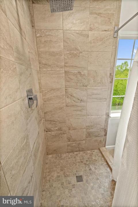 2036 Buell Dr, Frederick, MD 21702 photo 39