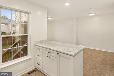 2036 Buell Dr, Frederick, MD 21702 photo 14