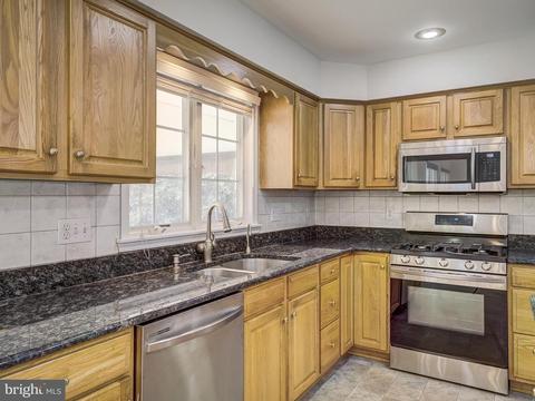 1023 Bexhill Dr, Frederick, MD 21702 photo 19