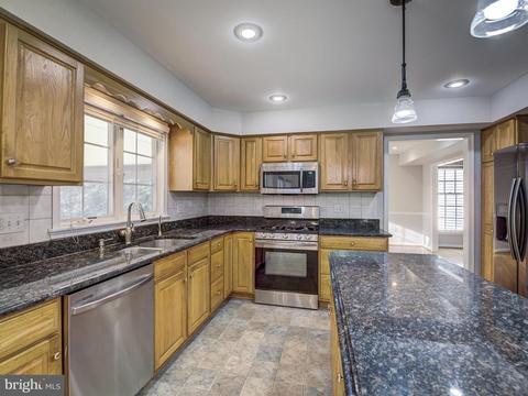 1023 Bexhill Dr, Frederick, MD 21702 photo 18