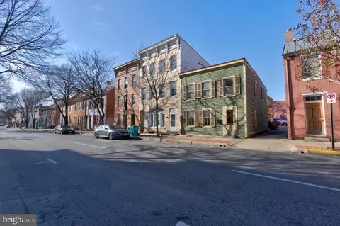 527 N Market St, Frederick, MD 21701