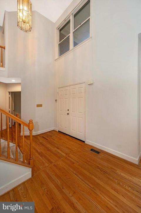 6113 Cool Spring Ter S, Frederick, MD 21701 photo 4