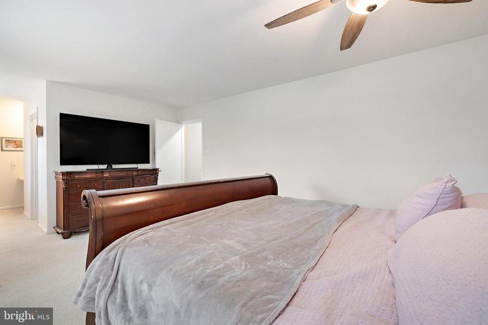  7312 Countryside Cir, Middletown, MD 21769 photo 17