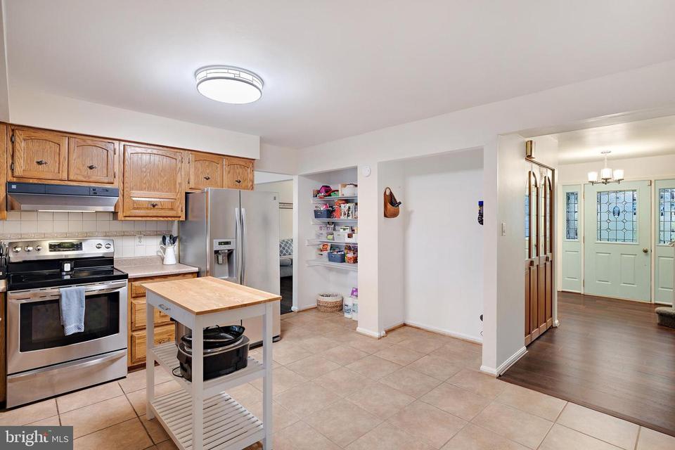  7312 Countryside Cir, Middletown, MD 21769 photo 10