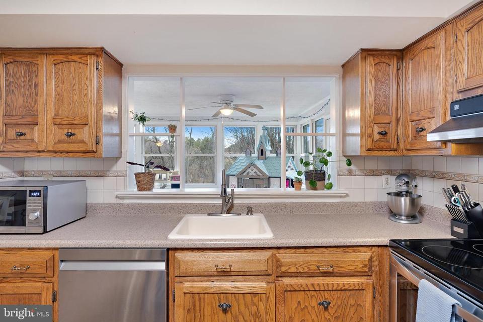  7312 Countryside Cir, Middletown, MD 21769 photo 11