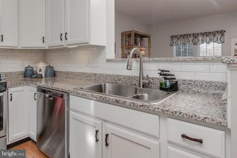 1590 Wheyfield Dr, Frederick, MD 21701 photo 9