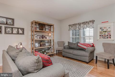 1590 Wheyfield Dr, Frederick, MD 21701 photo 4