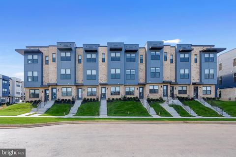 417 Union St, Frederick, MD 21701