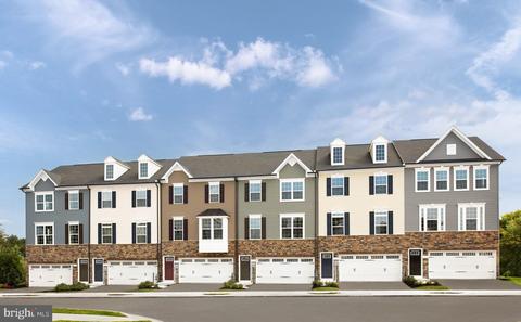 252 Stallion St, Frederick, MD 21702 photo 1