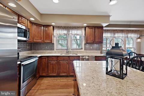 6123 Cornwall Ter, Frederick, MD 21701 photo 16