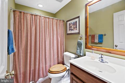 6123 Cornwall Ter, Frederick, MD 21701 photo 32