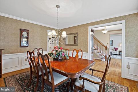 6123 Cornwall Ter, Frederick, MD 21701 photo 9