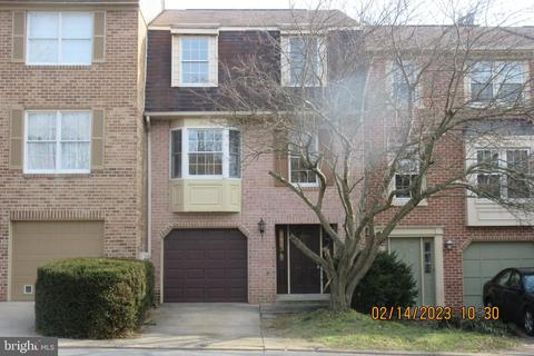 7997 Schooner Ct, Frederick, MD 21701