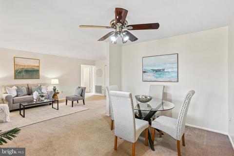 6906 Hackberry Ct, Frederick, MD 21703 photo 8