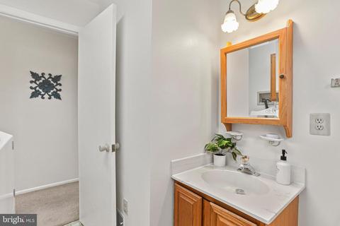 6906 Hackberry Ct, Frederick, MD 21703 photo 18