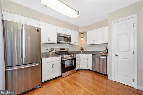 6333 Towncrest Ct, Frederick, MD 21703 photo 9