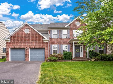 1903 Moran Dr, Frederick, MD 21702 photo 2