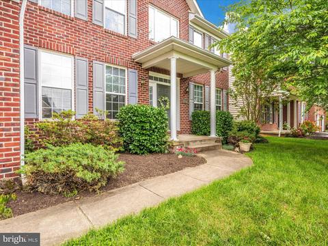 1903 Moran Dr, Frederick, MD 21702 photo 3