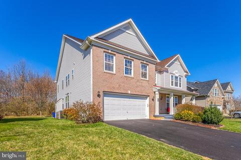 413 Mohican Dr, Frederick, MD 21701 photo 1