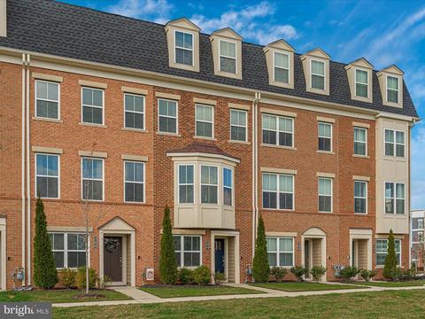 704 Brengle Dr, Frederick, MD 21701 photo 1