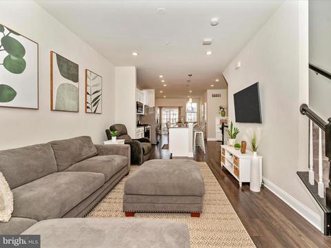 704 Brengle Dr, Frederick, MD 21701 photo 7