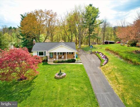 4304 Dover Dr, Frederick, MD 21703