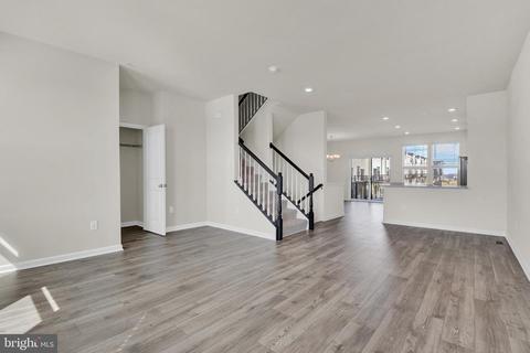 867 Amity St, Frederick, MD 21701 photo 5