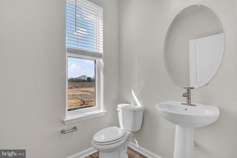 867 Amity St, Frederick, MD 21701 photo 7