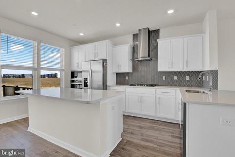 867 Amity St, Frederick, MD 21701 photo 9