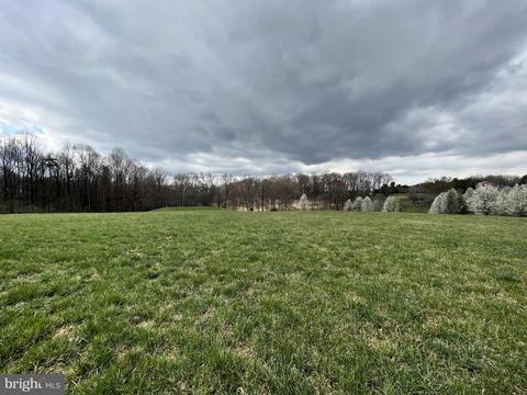 13707 Penn Shop Rd, Mount Airy, MD 21771