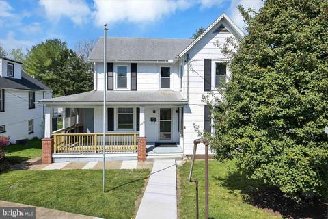 709 N Maple Ave, Brunswick, MD 21716