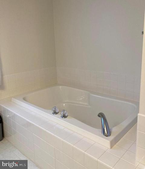 1012 Bexhill Dr, Frederick, MD 21702 photo 33