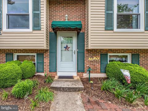 112 Deerfield Pl, Frederick, MD 21702 photo 4
