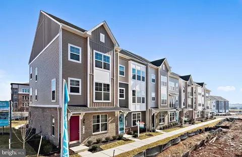 2521 Gatwick Ln, Frederick, MD 21701
