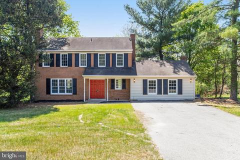 3482 Pleasant Grove Dr, Ijamsville, MD 21754