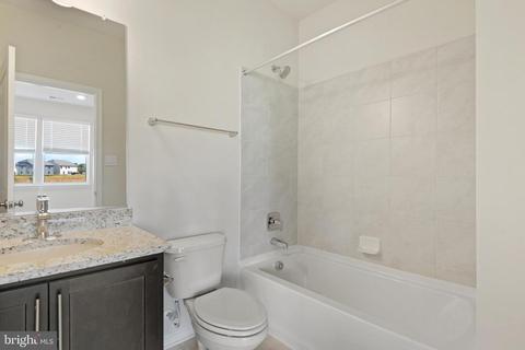 873 Amity St, Frederick, MD 21701 photo 9