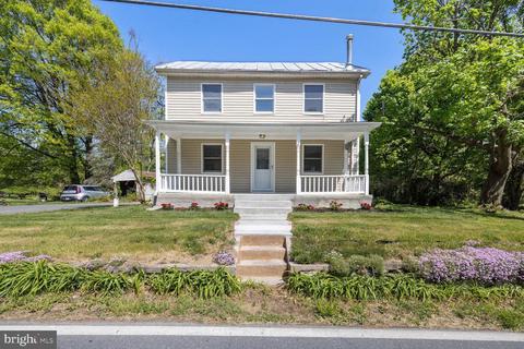 6212 Manor Woods Rd, Frederick, MD 21703