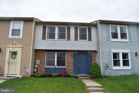 6815 Yellow Sheave Ct, Frederick, MD 21703