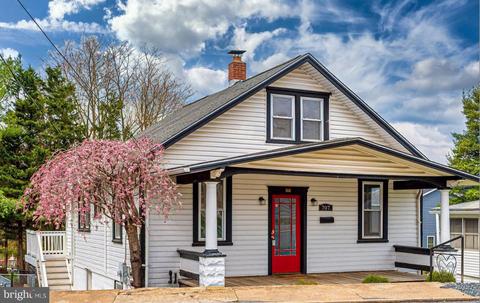 707 N Maple Ave, Brunswick, MD 21716