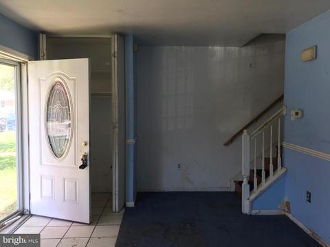 7305 E Springbrook Ct, Middletown, MD 21769 photo 2