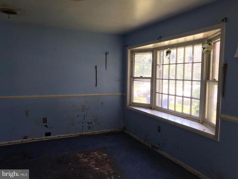 7305 E Springbrook Ct, Middletown, MD 21769 photo 3