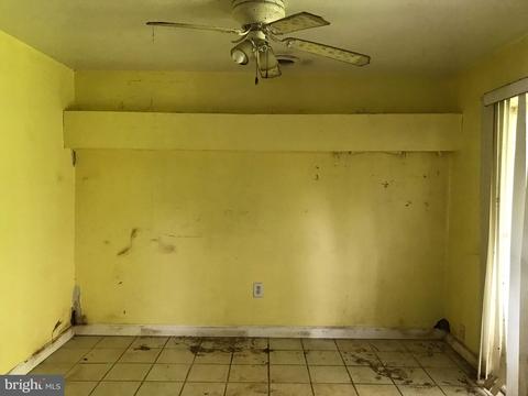 7305 E Springbrook Ct, Middletown, MD 21769 photo 9