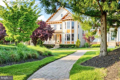 3906 Braveheart Cir, Frederick, MD 21704