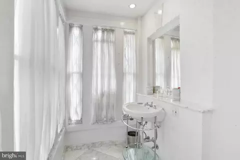 521 Elm St, Frederick, MD 21701 photo 17