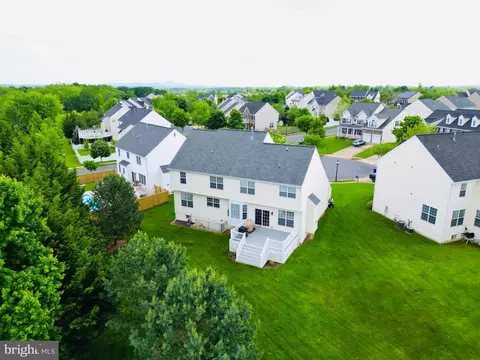 602 Crossover Ct, Frederick, MD 21703 photo 3