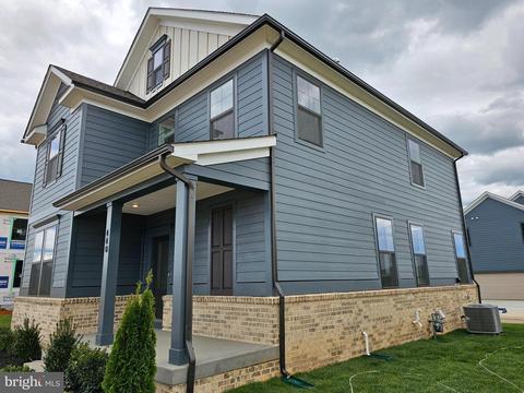442 Constellation Ln, Frederick, MD 21701 photo 3