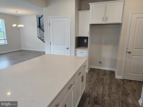 442 Constellation Ln, Frederick, MD 21701 photo 9