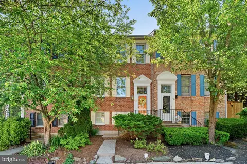 1125 Oak View Dr, Mount Airy, MD 21771