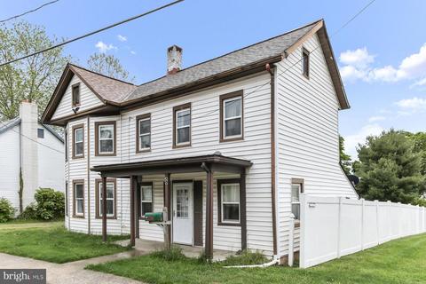6 Frederick Rd, Thurmont, MD 21788